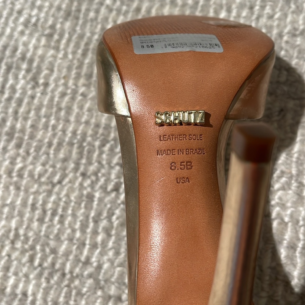 Schutz Saasha Lee Metallic Heel - Picture 6 of 9
